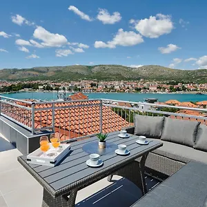 & Zaja , Trogir Chorwacja